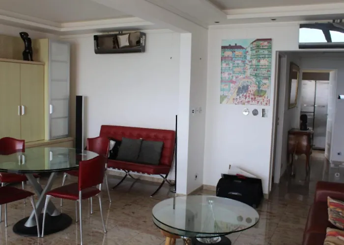 3p With Pool & Sea View Apartman *